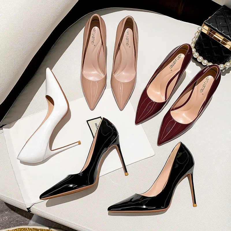 

Модные женские туфли на шпильке 2024, новые, сексуальные, с жемчугом и стразами, водонепроницаемые, на платформе, женские туфли на одной подошве.