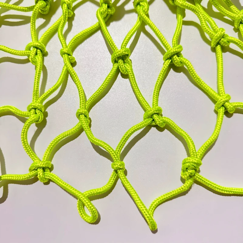 Siatka do koszykówki w kolorze fluorescencyjnego zielonego, najwyższej jakości, wytrzymała, odpowiednia do sportów na świeżym powietrzu i w pomieszczeniach.