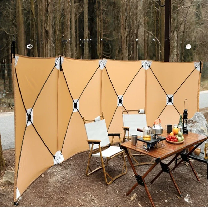 

A Windproof Shield Folding Outdoor Camping Windscreen