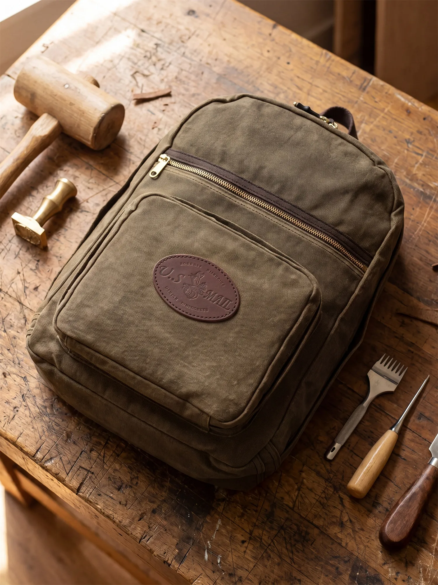 Leather Canvas Oil Wax Vintage Men Large capacity Military Oiled Backpacks School Bags Travel Outdoor Laptop Backpack Mochilas