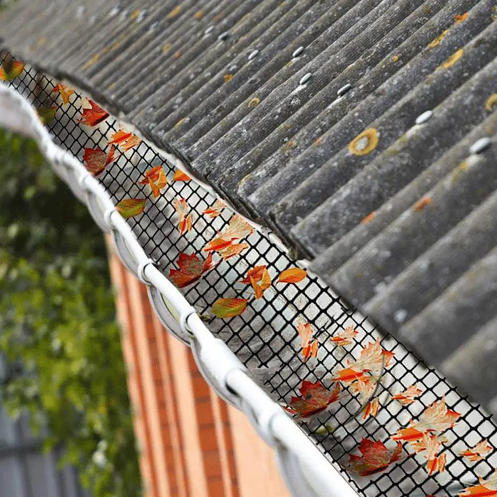 

Комплект защитной сетки для водосточных желобов из прочного полипропилена, легко устанавливаемый, с крепежными стойками, защита от засоров, фильтр для листьев и мусора