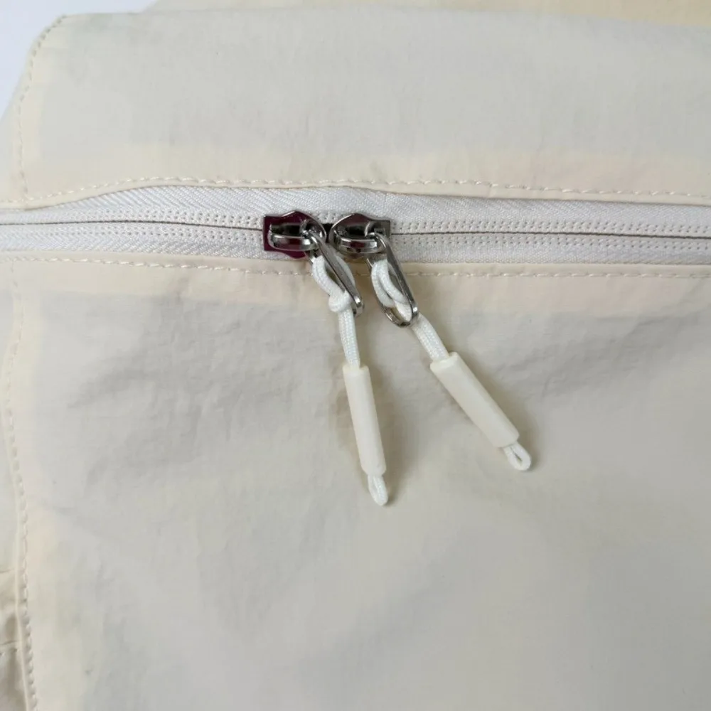 Zaino leggero coreano casual Borse a tracolla in nylon per il tempo libero di grande capacità Zaino per studenti universitari tinta unita unisex