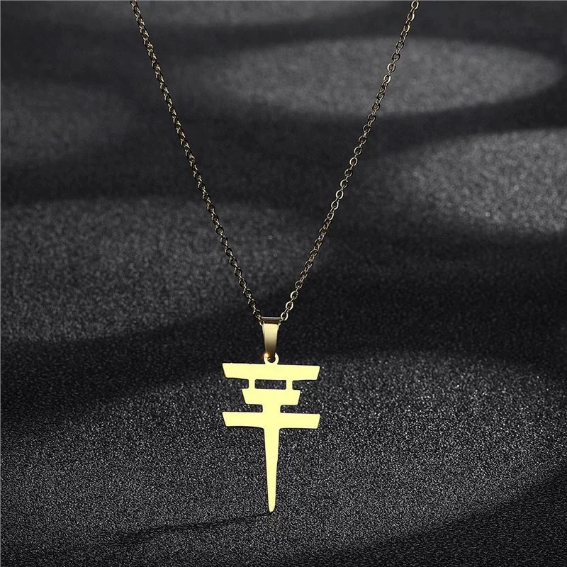 New stylish stainless steel accessories - unique and trendy, suitable for both men and women - necklace jewelry