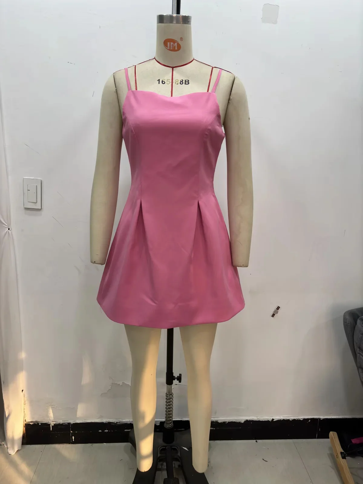 KONDALA 2025 Spring Summer Streetwear Women Cami Dresses Fashion ELegant Strapless Folds Solid Sleeveless Ladies Cami Dresses