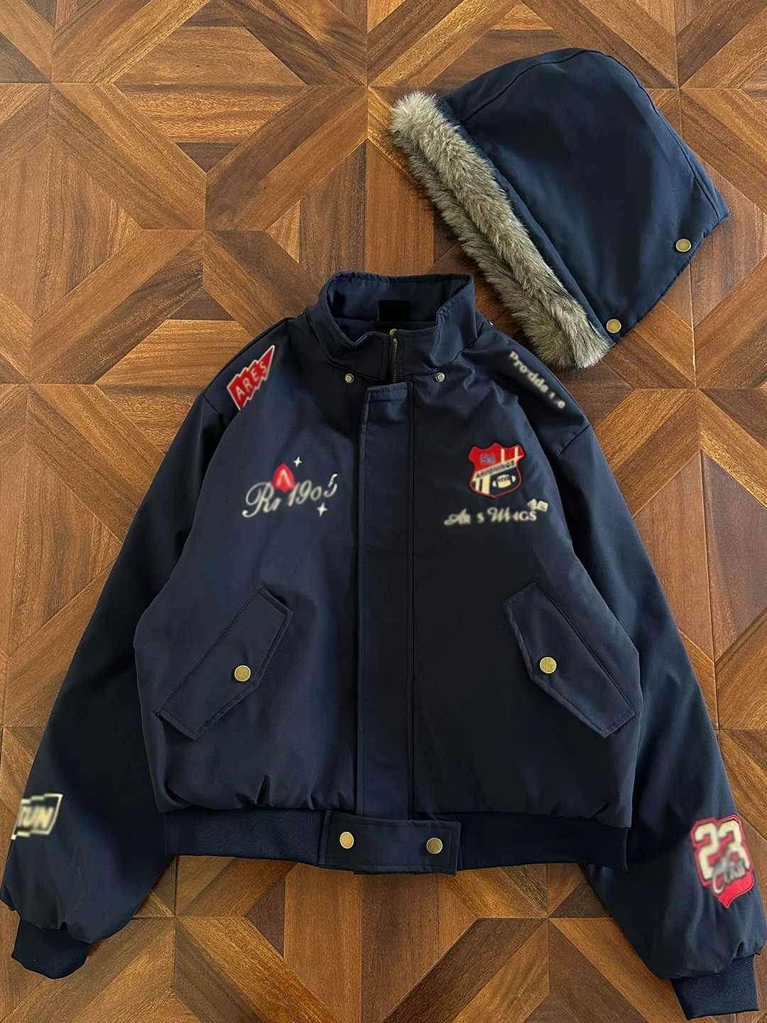 

Мужской зимний хлопковый костюм-куртка «Тибетский синий горный орёл» с вышивкой, съёмным капюшоном и утеплением