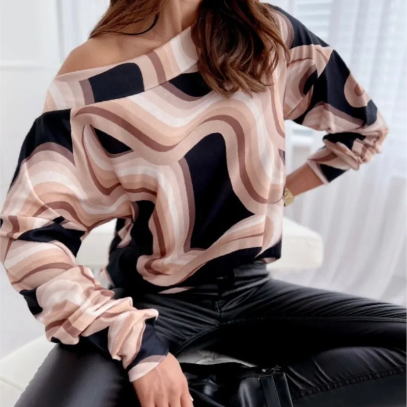 Women's New Sexy Loose Blusas T-shirt Autumn And Winter Long Sleeves Loose Shoulder Sleeves Leopard Print Top Women's Clothing