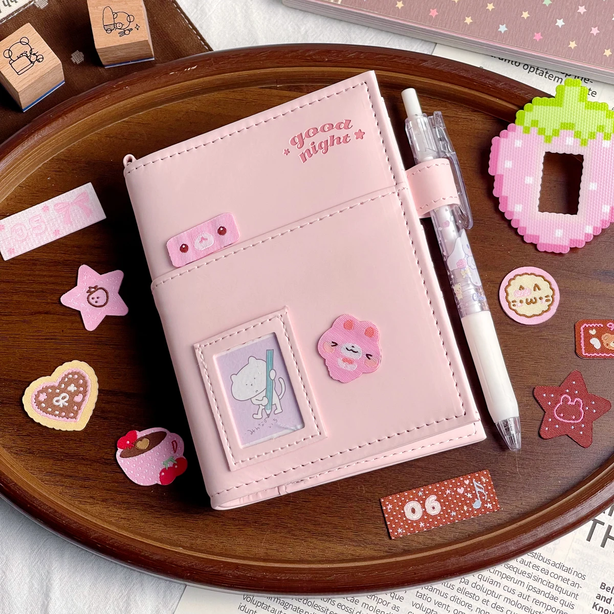

WAKAWAKA Label Date Sticker Pack Woven Fabric Journal Decoration Foldable Date Embroidery Cartoon Self Adhesive Card Album