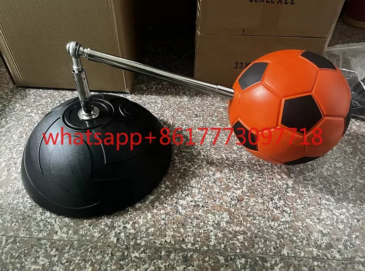 Indoor and outdoor football single player training equipment Kick training tools improve first contact and passing skills
