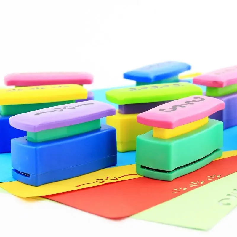 Paper Puncher Beautiful Pattern Hollow Out Tools Student DIY Paper Art Accessories Random Color