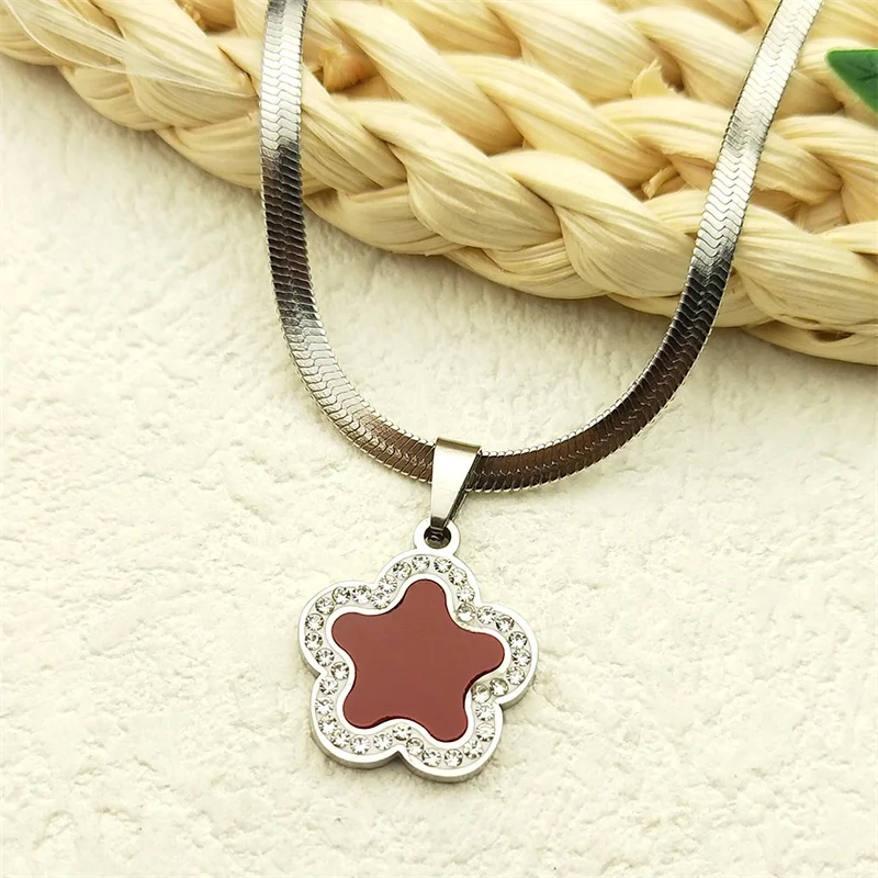 

Crystal Red Flower Enamel Pendant Necklace Choker for Women Stainless Steel Gold Color Blade Chain Necklaces Jewelry Gifts