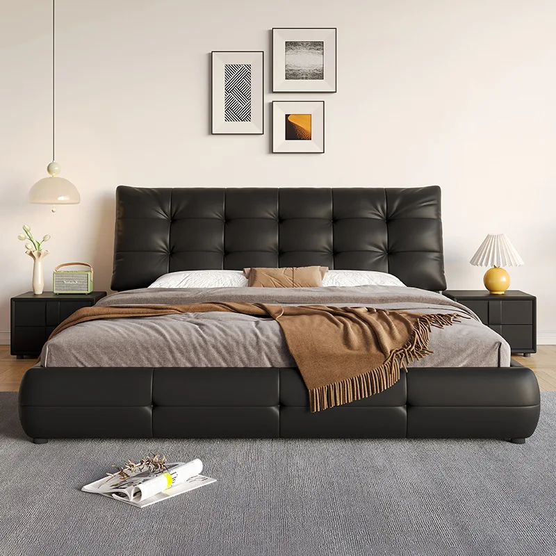 Italian simple big black bear high-end atmospheric cream wind leather bed modern master bedroom double soft bag bed storage leat