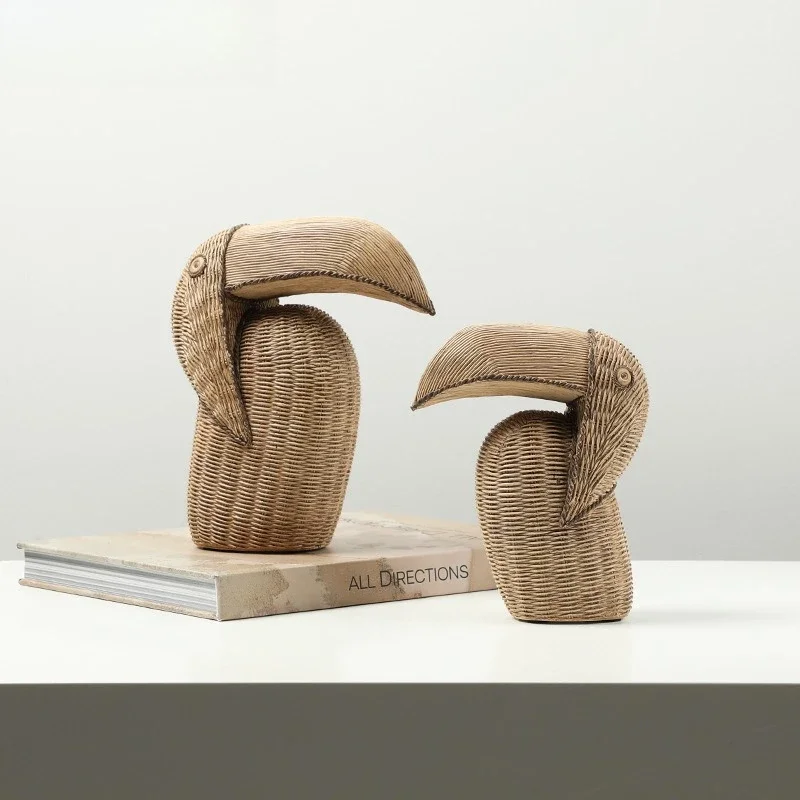 Wabi-sabi retro style abstract vine-pattern beak bird resin ornament creative decoration of the entrance of the homestay