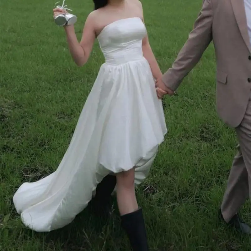 abiti-da-festa-moderni-alla-moda-nuovo-abito-da-sposa-da-donna-in-raso-abiti-da-sposa-semplici-senza-maniche-sexy-senza-spalline-personalizzati