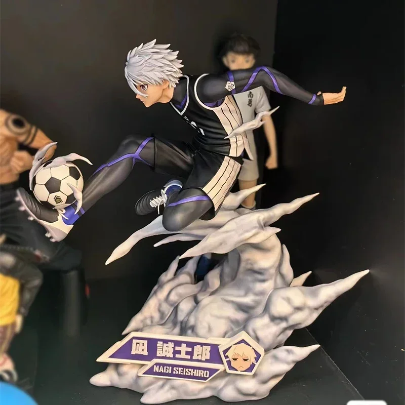 

Фигурки героев аниме HIKARI Nagi Seishiro, фигурки HS BLUE LOCK из ПВХ, Коллекционная модель, украшения, игрушки, настольное украшение, подарки