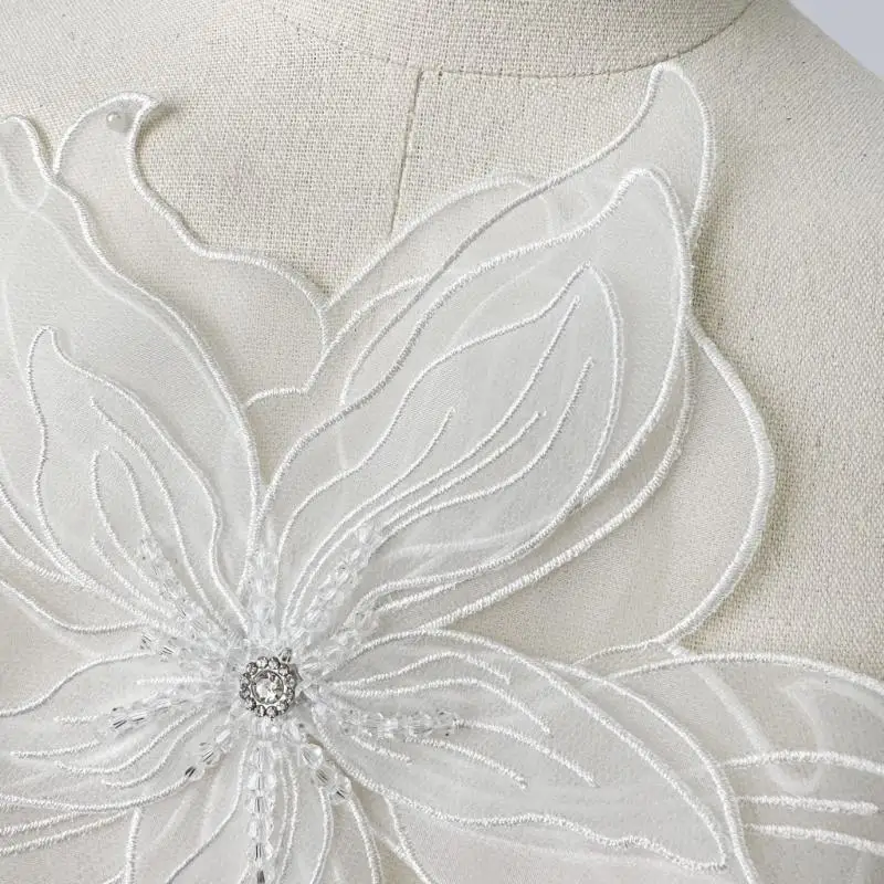 270D Blumen-Nähflicken, elegante Blumen-Perlen-Applikation zur Dekoration, übergroße Applikationen, zum Aufnähen von Kleidern