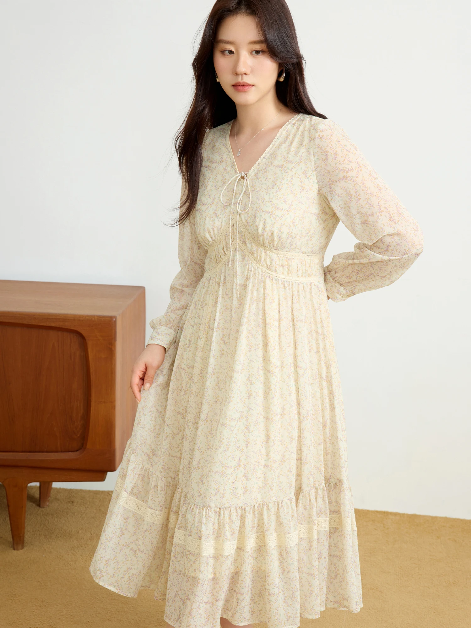 DUSHU Office Lady Women\'s Flowing Umbrella Chiffon V-neck Lace Dress 2025 Spring Fashion Midi Casual Loose Dress 25DS81218