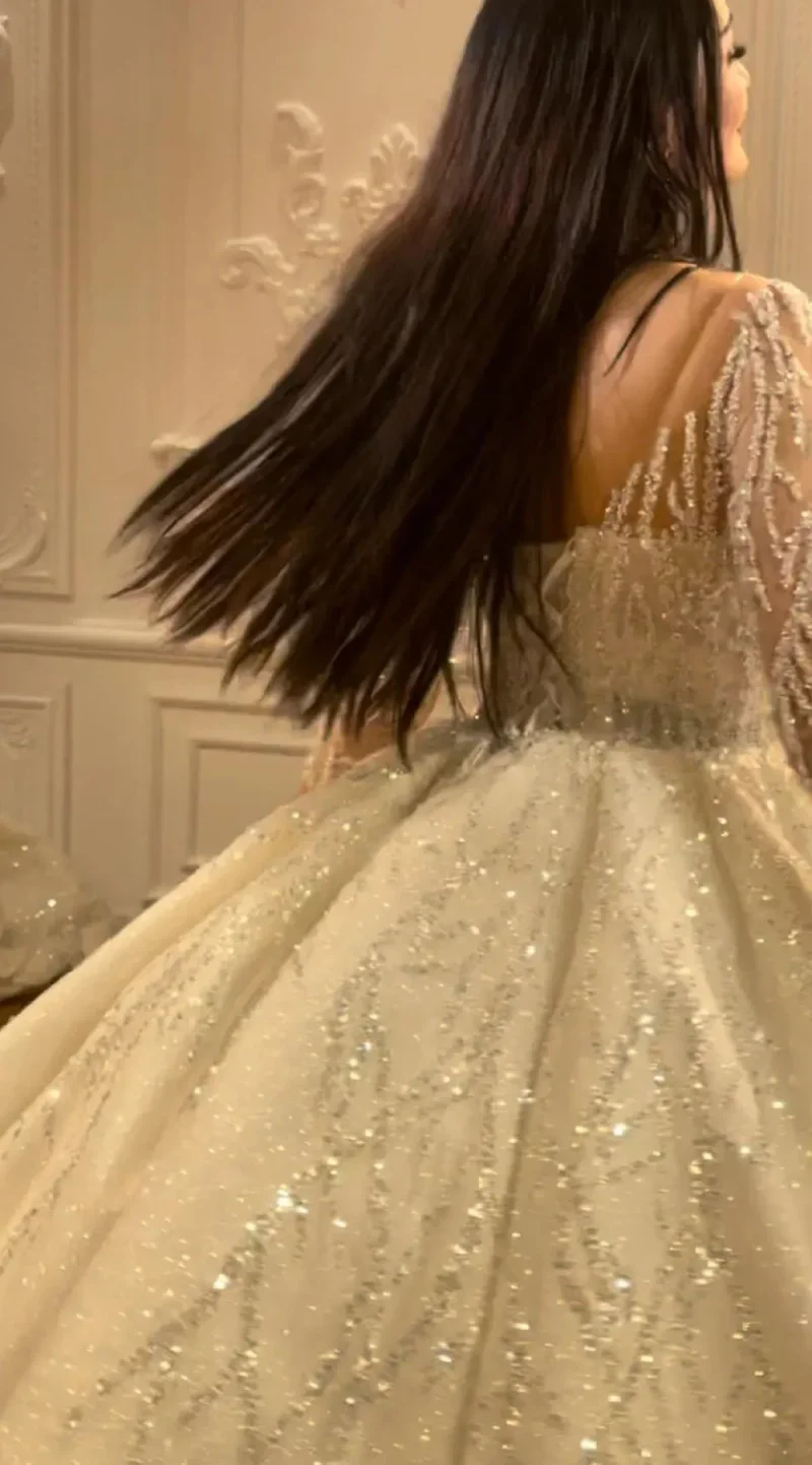 Flavinke Customized Ball Gowns Wedding Dresses Sequins Beaded O Neck Bride Dresses Long Sleeve Lace Up Sweep Train Bridal Gown