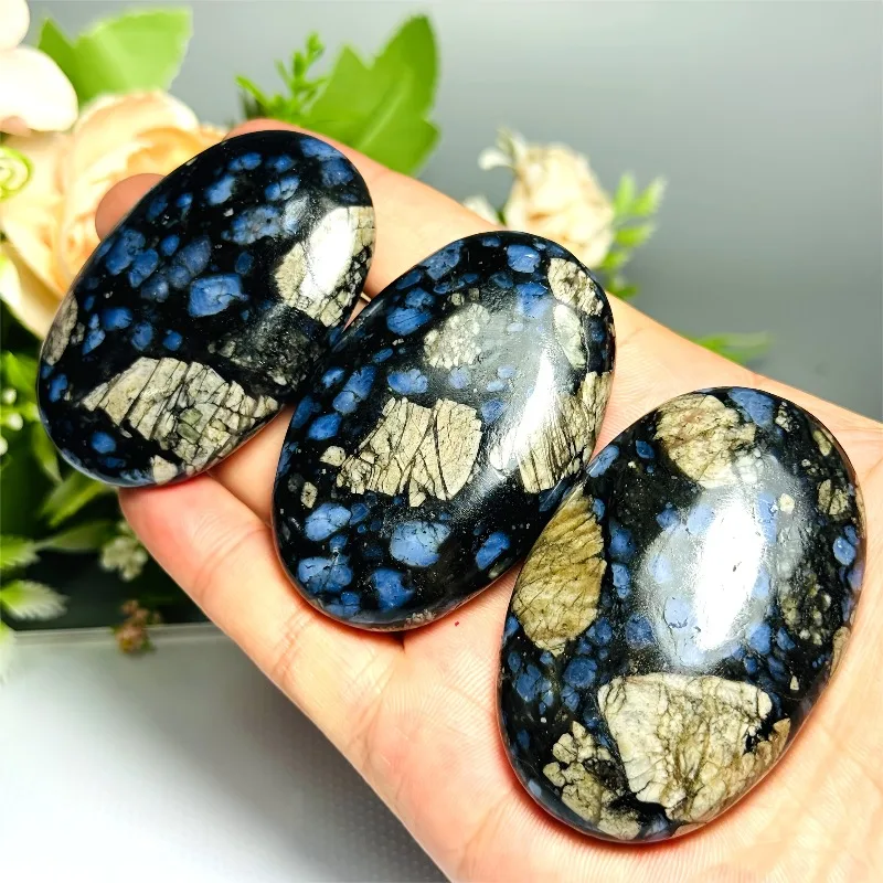Natural Quesera Stone Crystal Palm Stone, Oval-Shaped Crystals for Christmas, Mother'S Day, Thanksgiving Day, Home Decor, Gift
