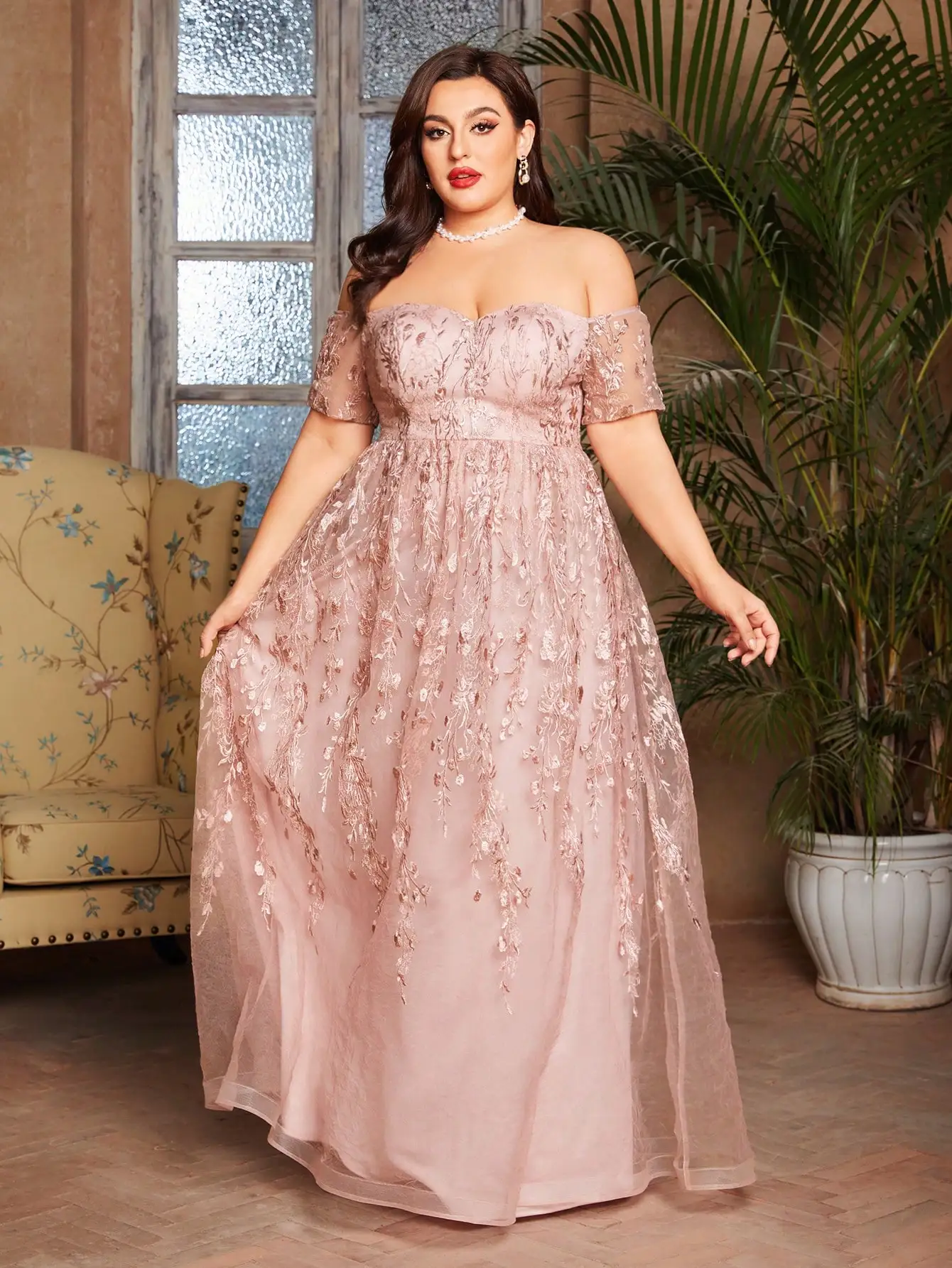 Mgiacy plus size Line neck short sleeve romantic embroidered lace long skirt Evening gown ball dress Party dress