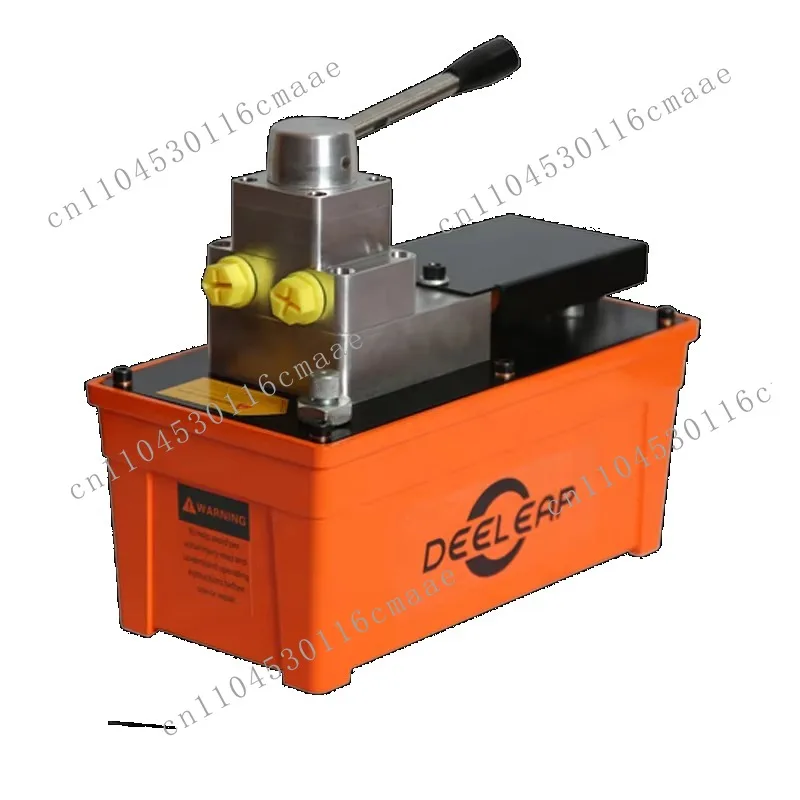 Double acting 70Mpa automotive air hydraulic pump PAD14 aluminum pneumatic pump 1.6L fuel tank 255L/min air consumption 1 year