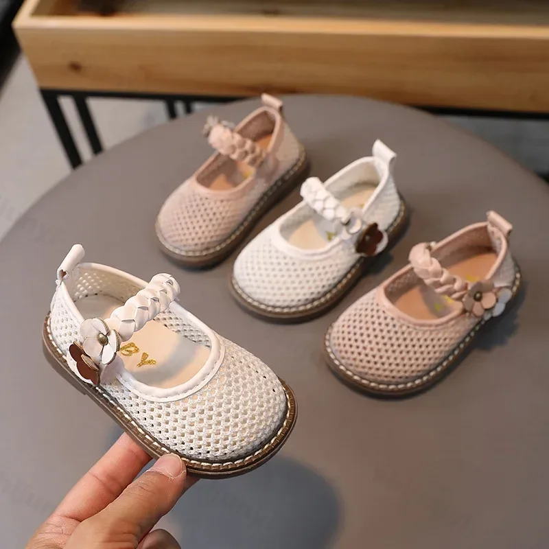 

Children Net Surface Breathable Soft Sandals Kids Casual Shoes Girls Fashion Flower Princess Flats Non-slip Baby First Walkers