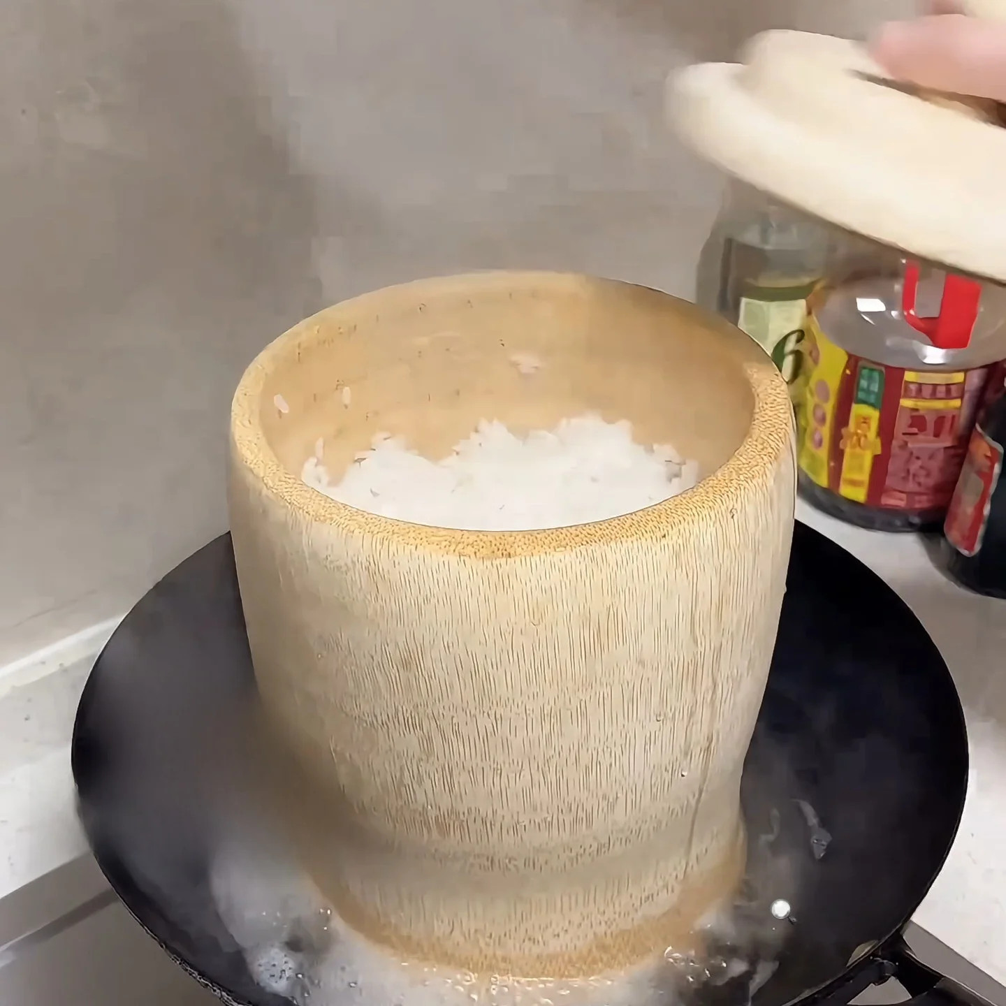 Vaporera de Arroz de Bambú Hecha a Mano de Gran Tamaño, Estilo Ecológico Original con Tapa para Uso Doméstico, Utensilios de Comedor