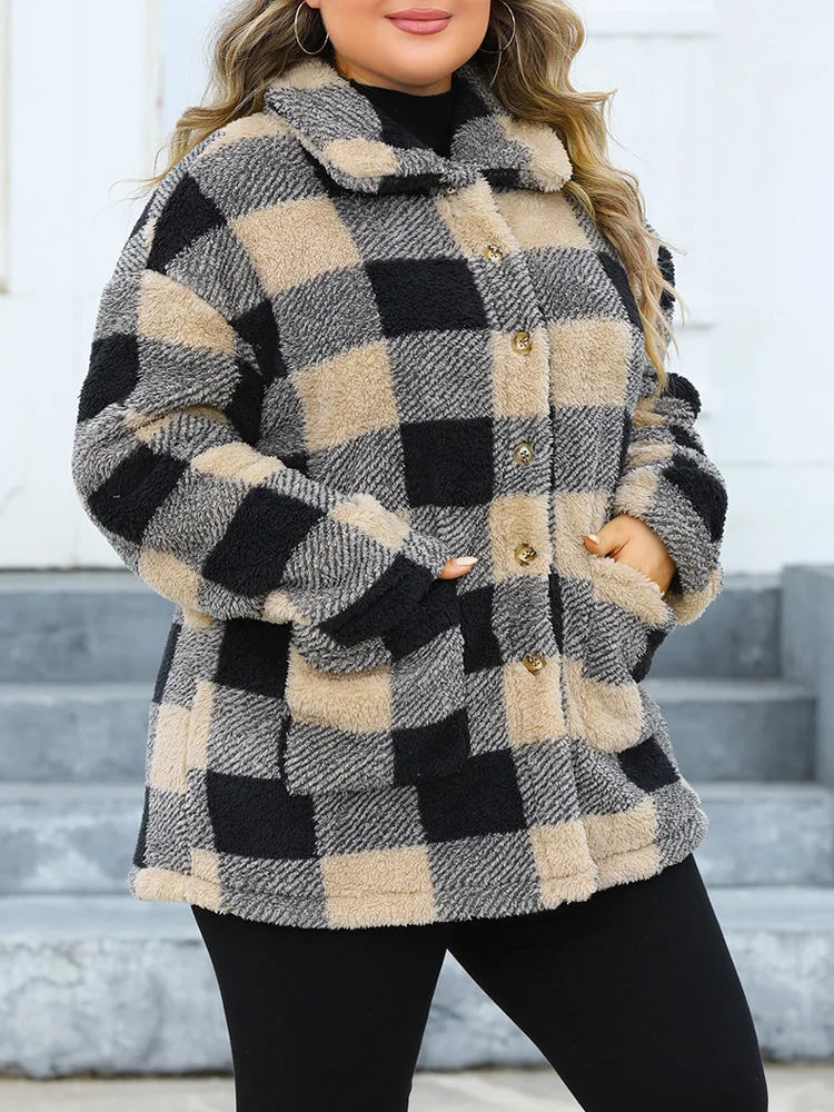 GIBSIE Plus Size Plaid Single Breasted Winter Coat Women Vintage Pockets Long Sleeve Thickened Plush Lapel Jacket Woman New 2024