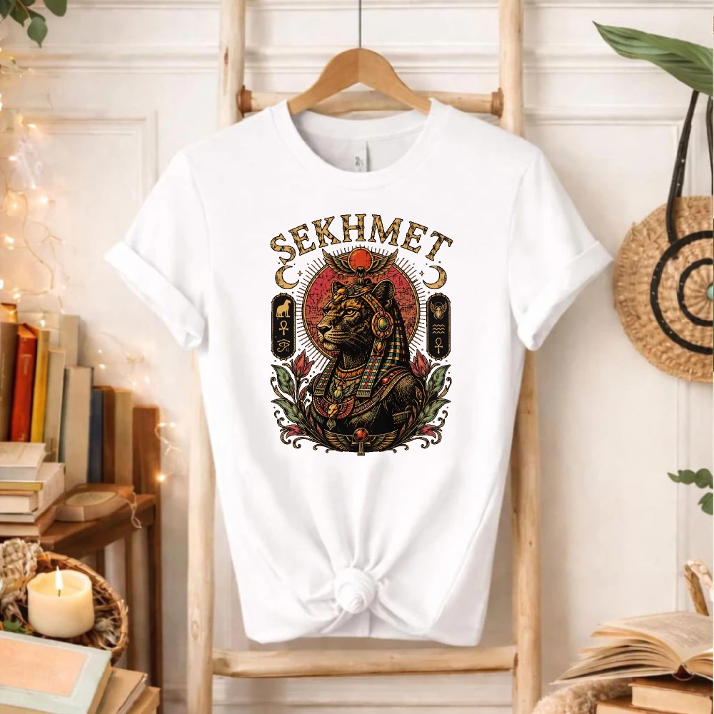 Vintage Realistic Sekhmet Lion Goddess Floral Wreath Hieroglyph Graphic Tshirt Egyptian Warrior God Cotton Gothic Casual Top