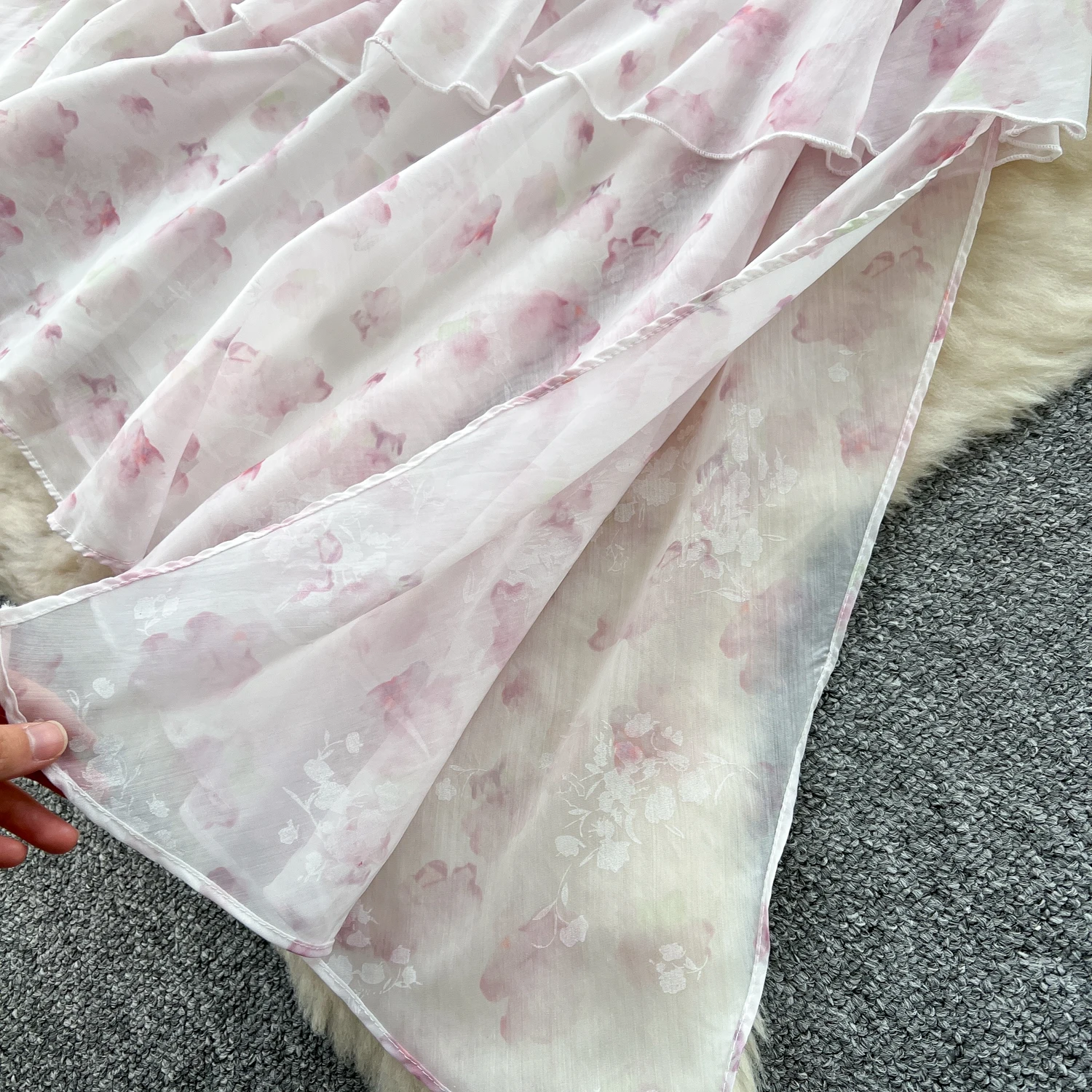 シックなヴィンテージプリントシャーリングフリルスリムエレガントな妖精韓国ファッション自由奔放に生きるサンドレス女性服ロングドレス