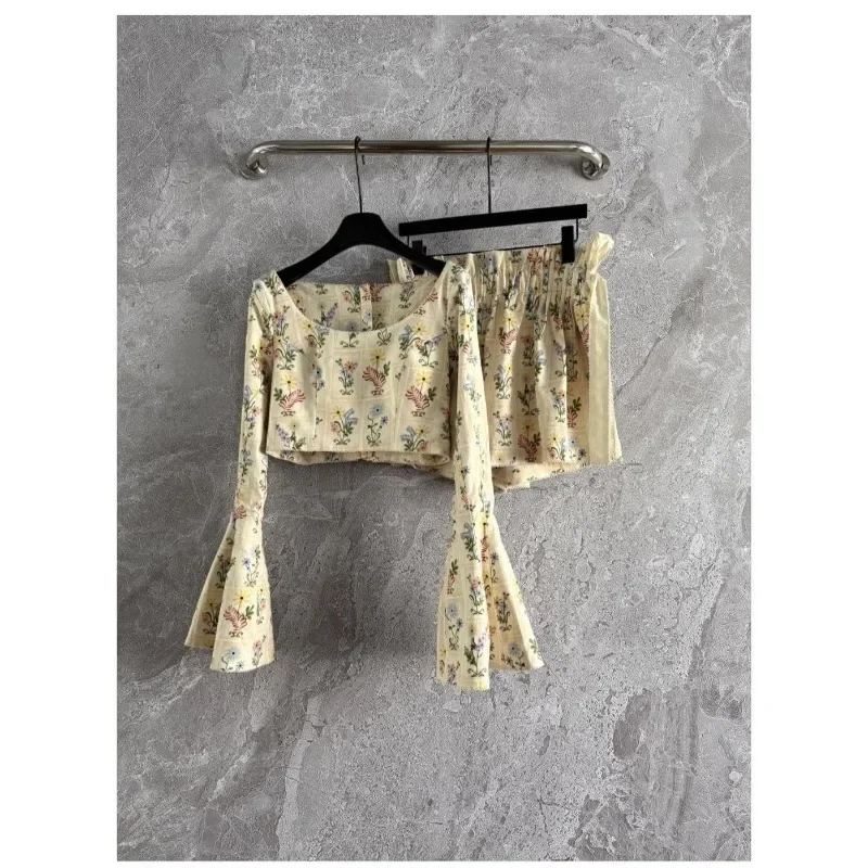 

Beige Chain Print Long Sleeve Lapel Blouse Tops and Beige Chain Print Pants Sets