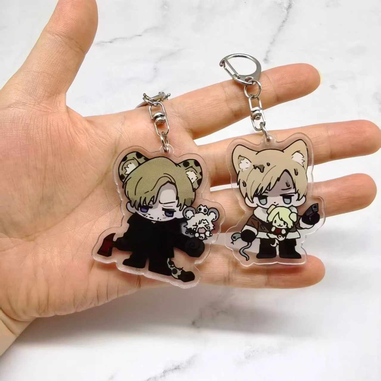 2pcs/set Cute Leon Kennedy Acrylic Keychain Q Version Game Character Keyring Backpack Pendant Decor  Accessories Fans Gift