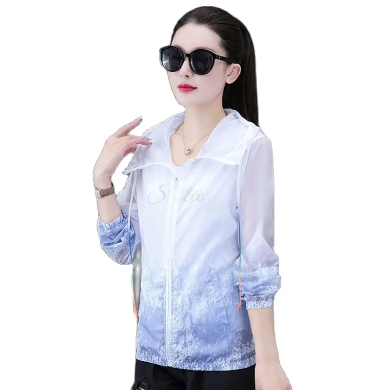 

Wear Ultraviolet Protection In Summer. New High-grade Quick-Drying Sunscreen Shirt Fashion Print Hooded Sunscreen Clothing Tide