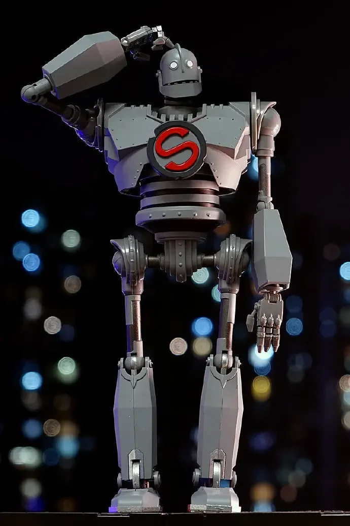 

In Stock Fantasy Jewel FJ The Iron Giant FJ-TR006 Alloy Action Robot joint mobility