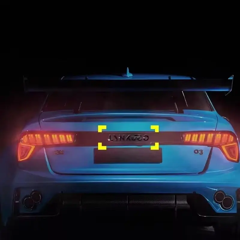 لـ Lynk&Co 01 02 03 05 06 زخرفة باللونين الأسود والإنجليزي تعديل حروف شعار سيارة خاص خلف السيارة لـ