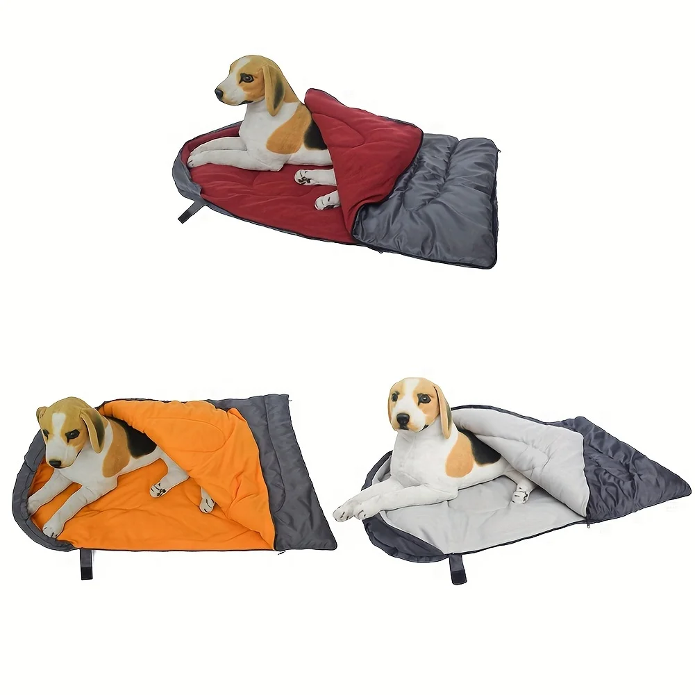 

Fleece Camping Dog Bed Winter Waterproof Outdoor Pet Sleeping Bag with Zipper - Cushioned and Cozy for Your Furry Friend