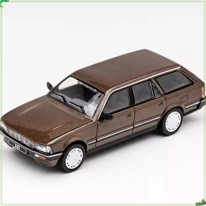 

Литой под давлением DCT, масштаб 1:64, SW 505, винтажная станция, универсал, имитация сплава, модель автомобиля, коллекция, украшение для дисплея, игрушка в подарок