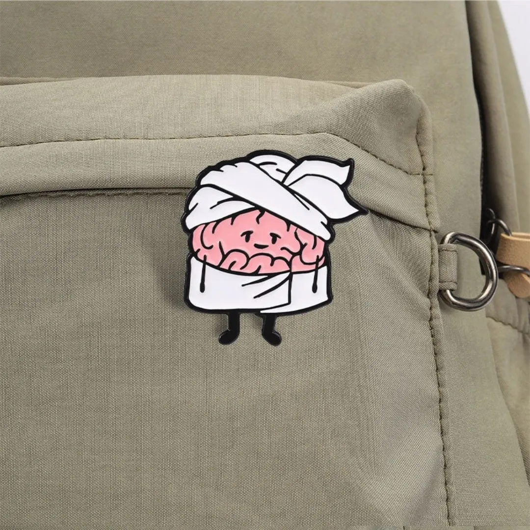 LAST SEEN:IN MY HEAD Enamel Pins LOST MY BRAIN Funny Cartoon Lapel Badge Backpack Accessory Metal Brooch Pins Gift Wholesale