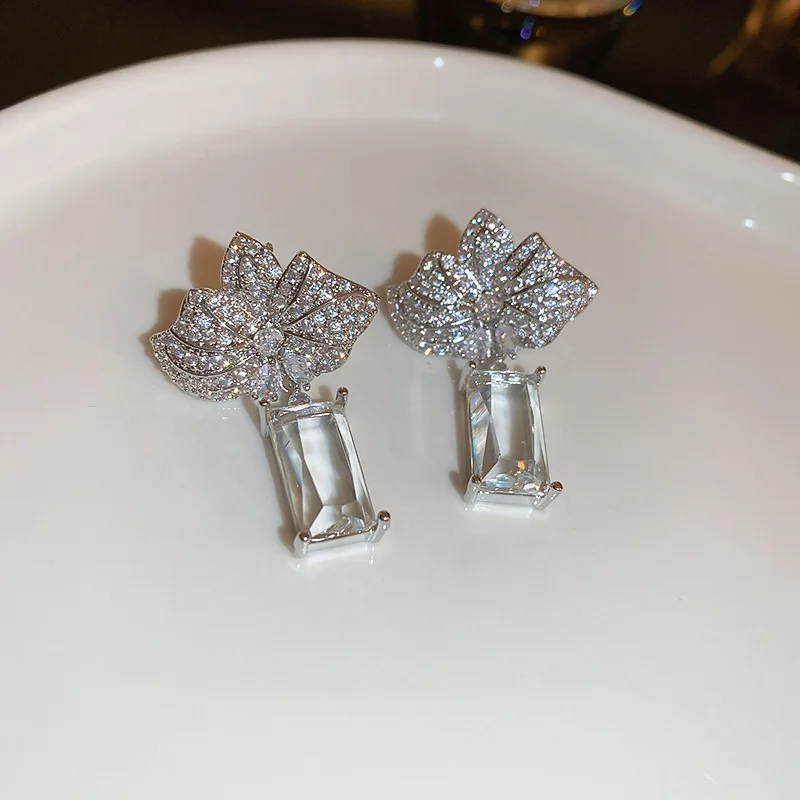 2023 Women Silver Needle Zircon Flower Square Earrings Fashion