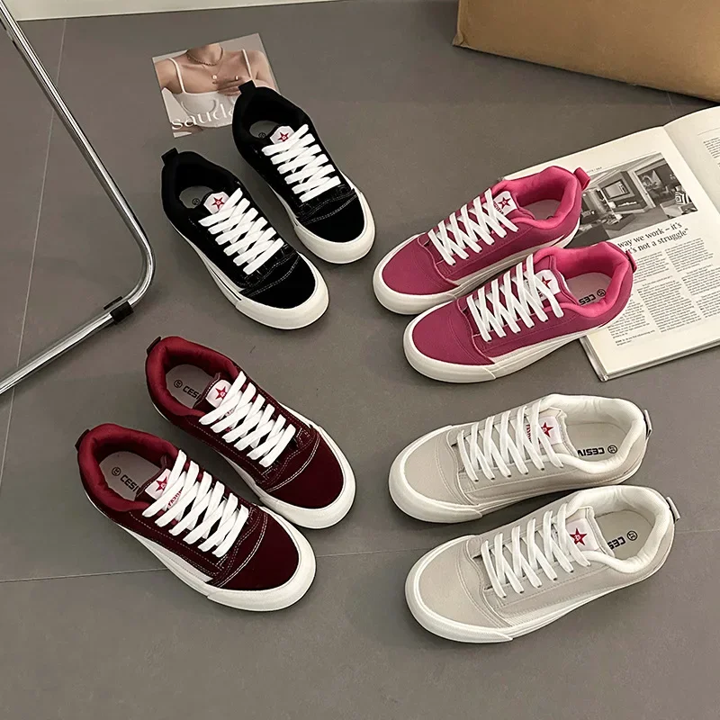

2025 Spring New Student Korean Version Board Shoes Couple Sports and Leisure Shoes Street Shooting Board Shoes
