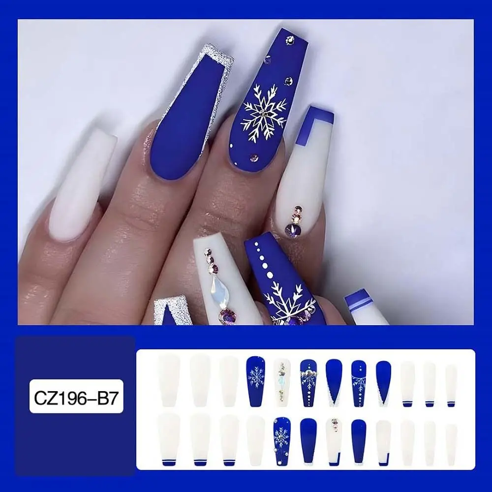 24 stks/set Nagelbenodigdheden Kerst Kunstnagels Manicure Materiaal Volledige dekking Nail Art Tips Kerst Nepnagels Sneeuwvlok