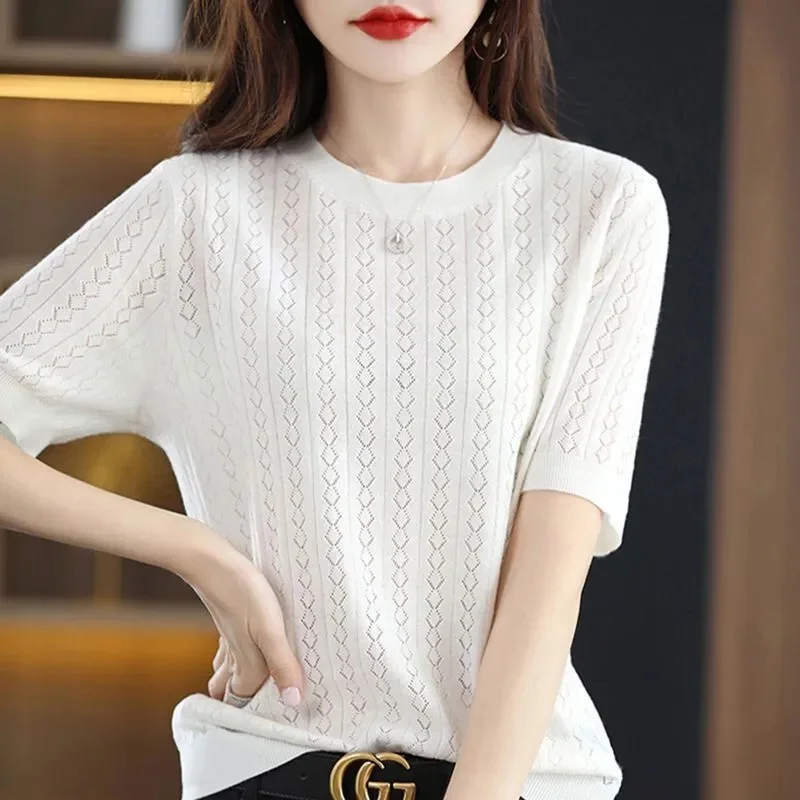 2024 New Summer Short Sleeve Women Sweaters Korean Fashion Knitwears Slim Fit Bottoming Shirts Casual O-neck Pullovers Knit Tops