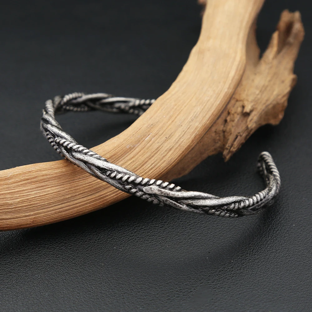 Vintage Fashion Stainless Steel Twist Texture Bracelet For Man Women Nordic Viking Amulet Cuff Bangles Party Anniversary Jewelry