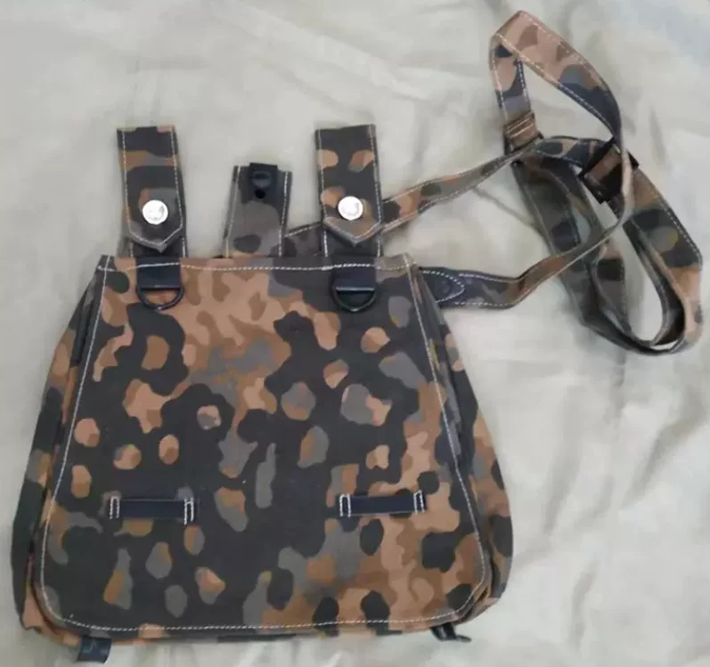 german-plane-tree-camouflage-bag-ration-pack