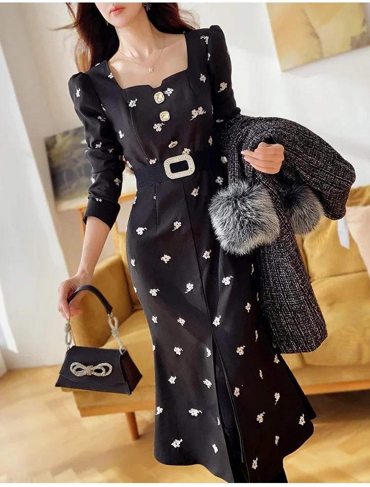 French Temperament Belt Waist Black and White Embroidered Long-sleeved Dress Women Long Dress Retro Fashion Bubble Sleeve Dress