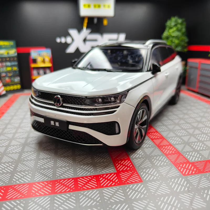 

Diecast 1:18 Scale FAW VW Teramur 2023 Full Car Door-opening Alloy Car Model Collectible Toy Gift Souvenir Display Ornament