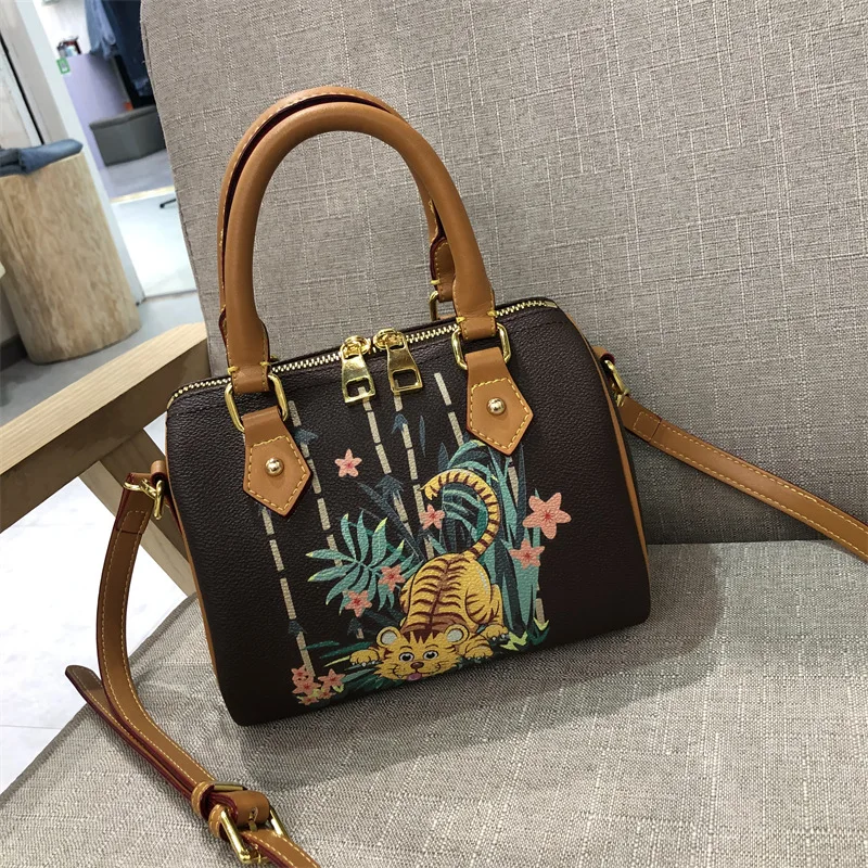 

Women's Boston Pillow Bag 2024 New Printed Tiger Bag Single Shoulder Crossover Small Bag hand bag ladies designer luxury bag
