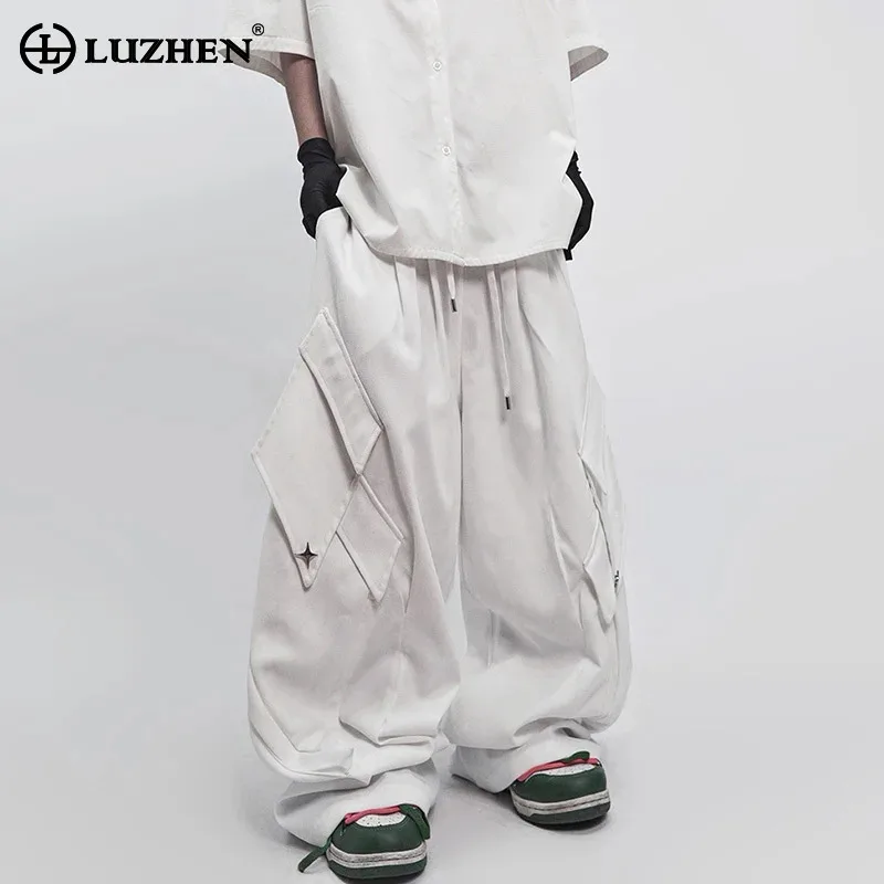 

LUZHEN оригинальные мешковатые широкие брюки-карго в стиле хип-хоп с большими карманами, мужские повседневные брюки 2025 года, новые однотонные брюки с эластичной резинкой на талии JY3368