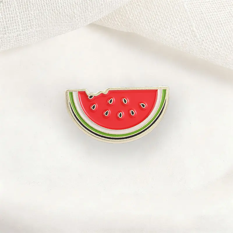 Cute Fresh Fruit Shaped Enamel Pins Summer Bitten Watermelon Slice Metal Brooches Fashion Lapel Badge Backpack Clothes Jewelry