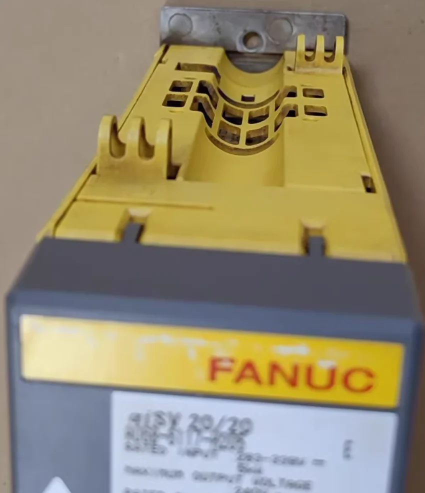 

A06B-6117-H205 Б/у сервопривод, сервопривод A06B 6117 H205, быстрая доставка