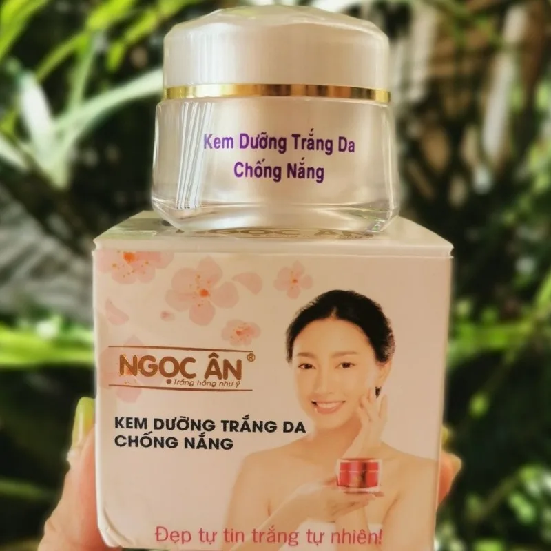 Whitening Sakura Face Cream 12g Vietnamese Kem Trang Da Brightening Moisturizer